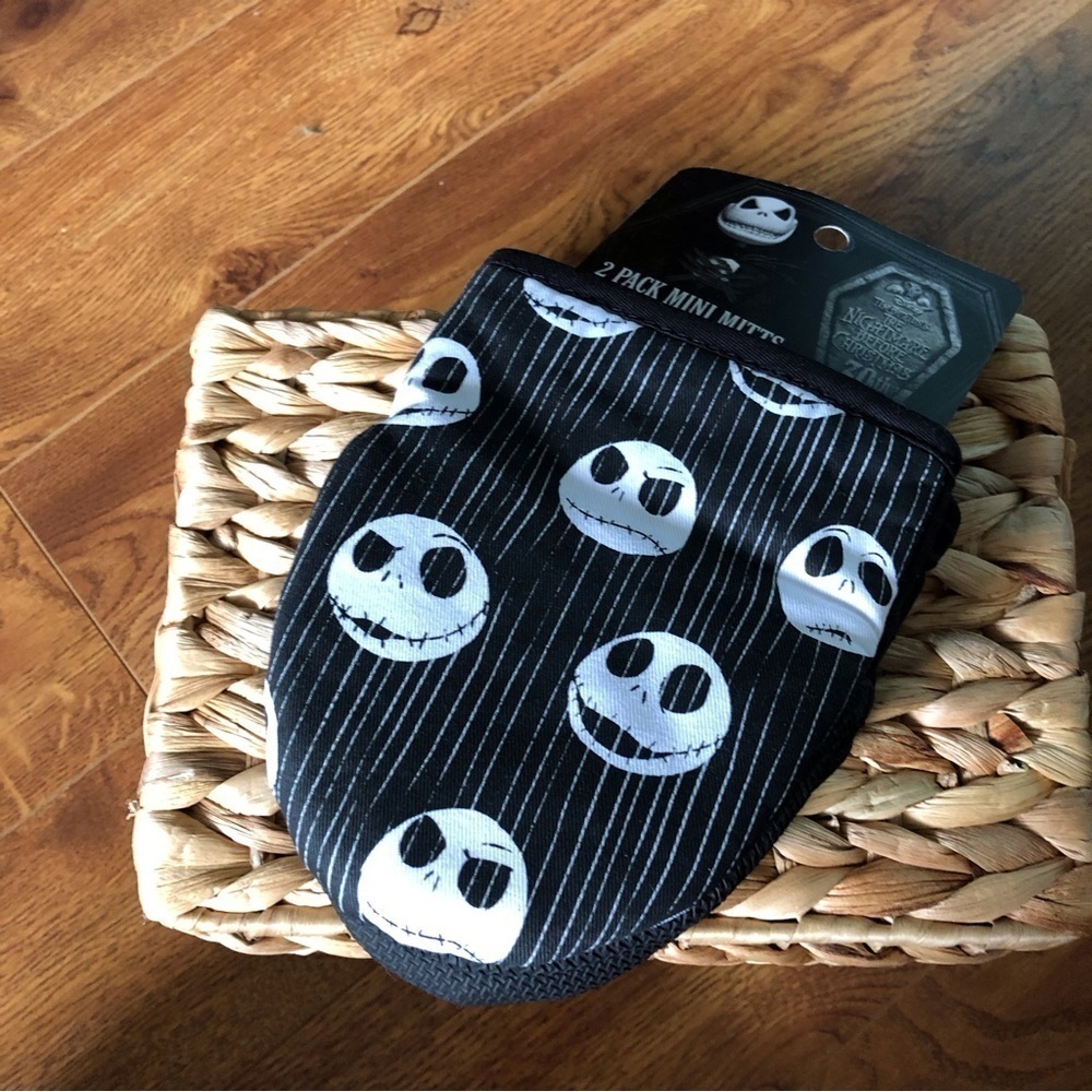 Disney Nightmare Before Christmas: 2 pack mini Mitts